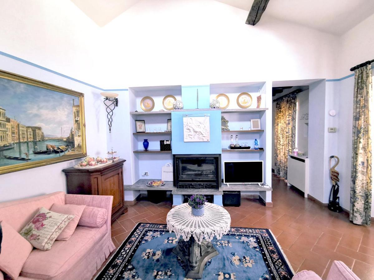 Apartamento Wonderful Penthouse In The Heart Of Milán Exterior foto